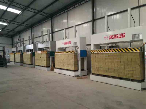 探索甘肅輕質(zhì)隔墻板：多功能建筑解決方案